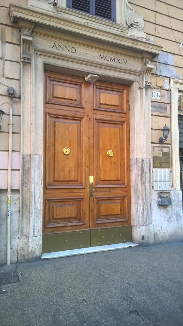 A Casa Di Elle Roma Exterior foto